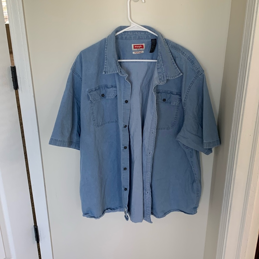Wrangler Denim Short Sleeve Button Up Shirt